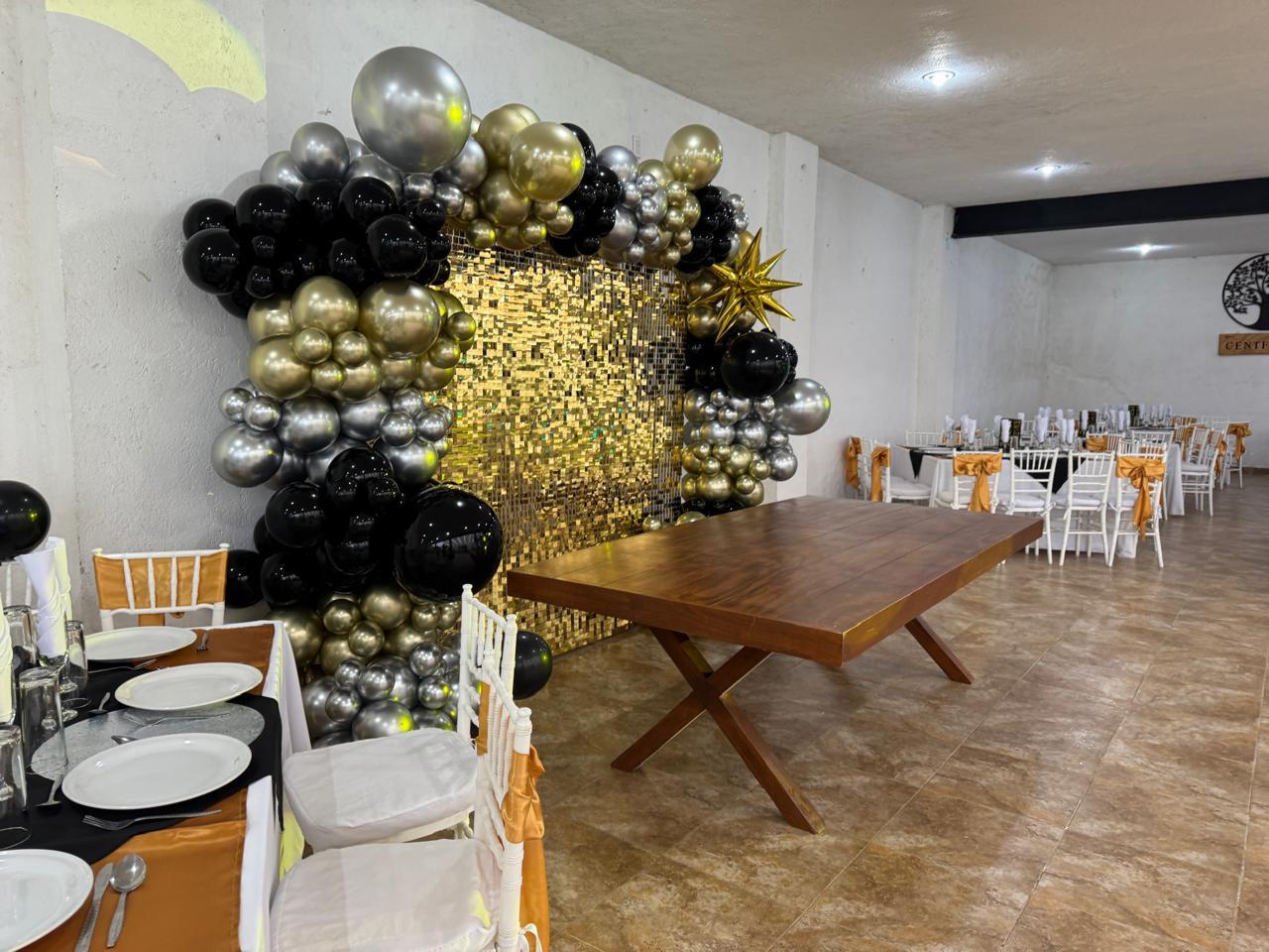 Jardín amplio de día con área infantil en Jardín Centenario